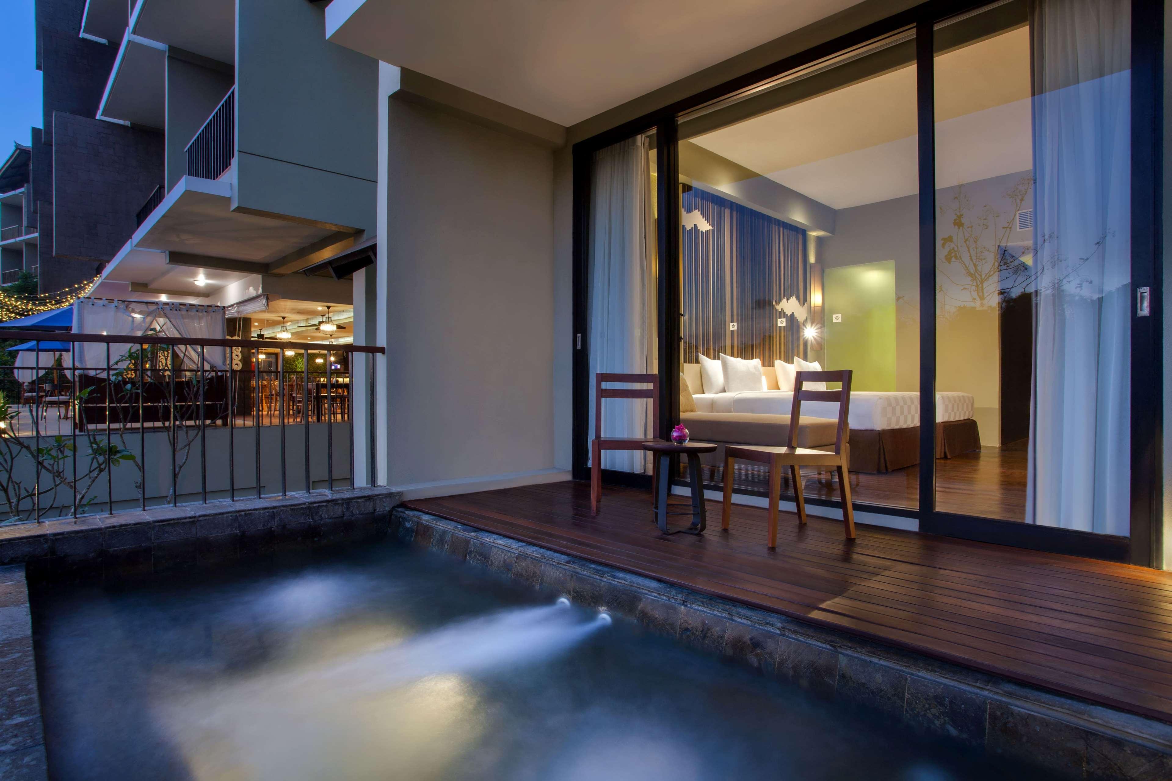 Wyndham Dreamland Resort Bali Uluwatu Exterior foto