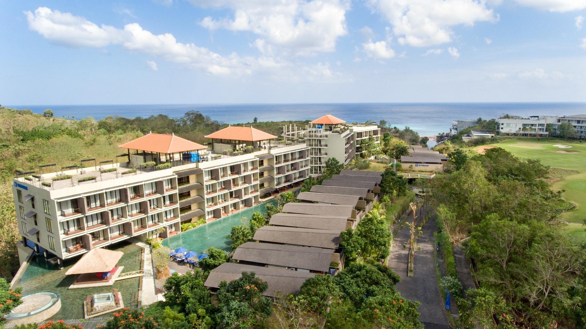Wyndham Dreamland Resort Bali Uluwatu Exterior foto